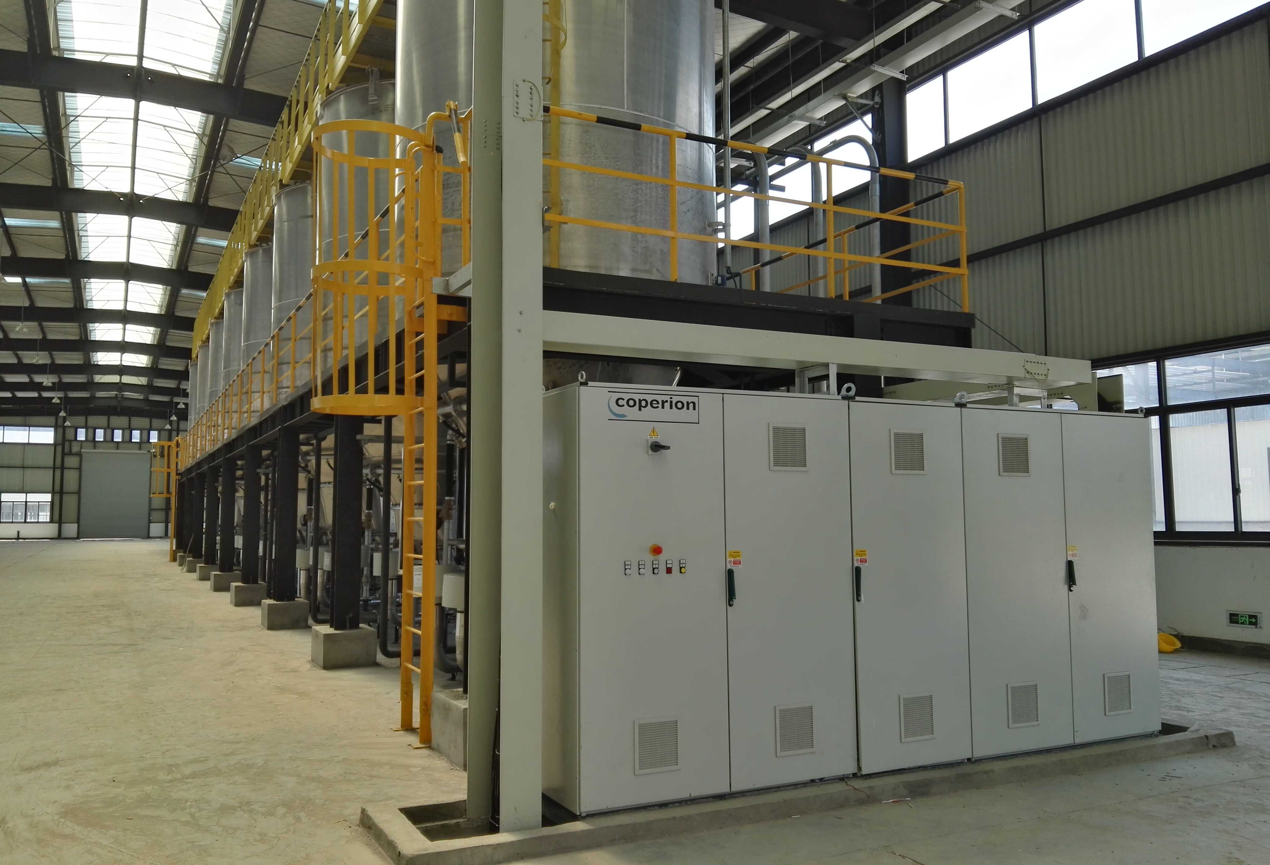 意大利科倍隆電氣安裝